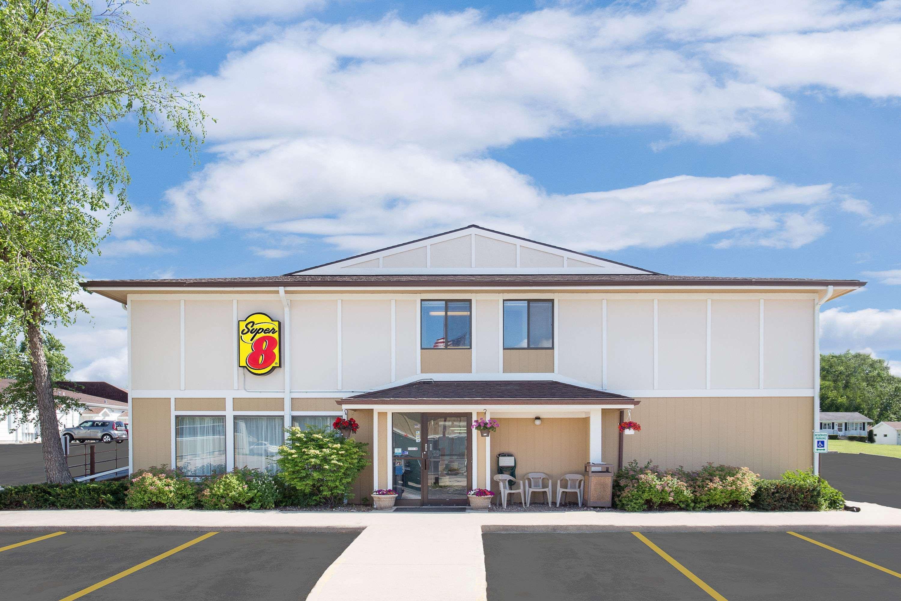 Hotel Super 8 By Wyndham