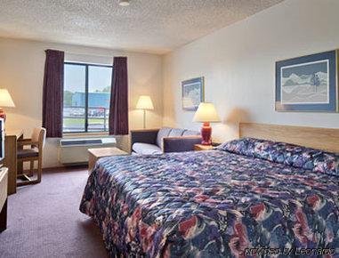 Super 8 By Wyndham Beaver Dam